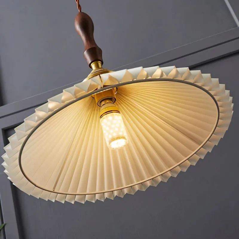 Gavros Pendant Light