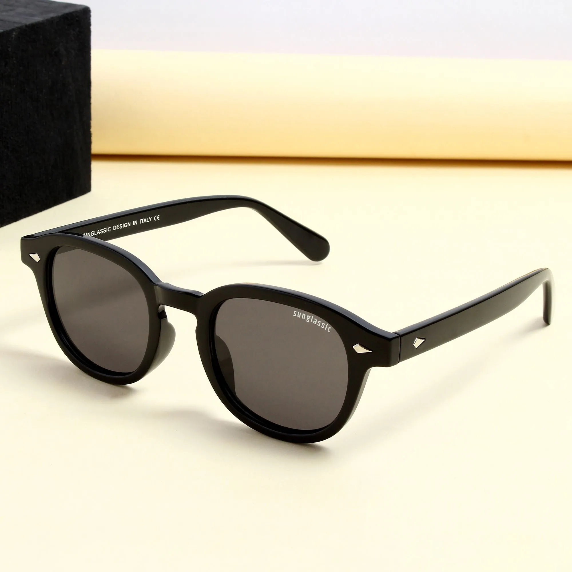 Hustler Black Polarized Round Sunglasses