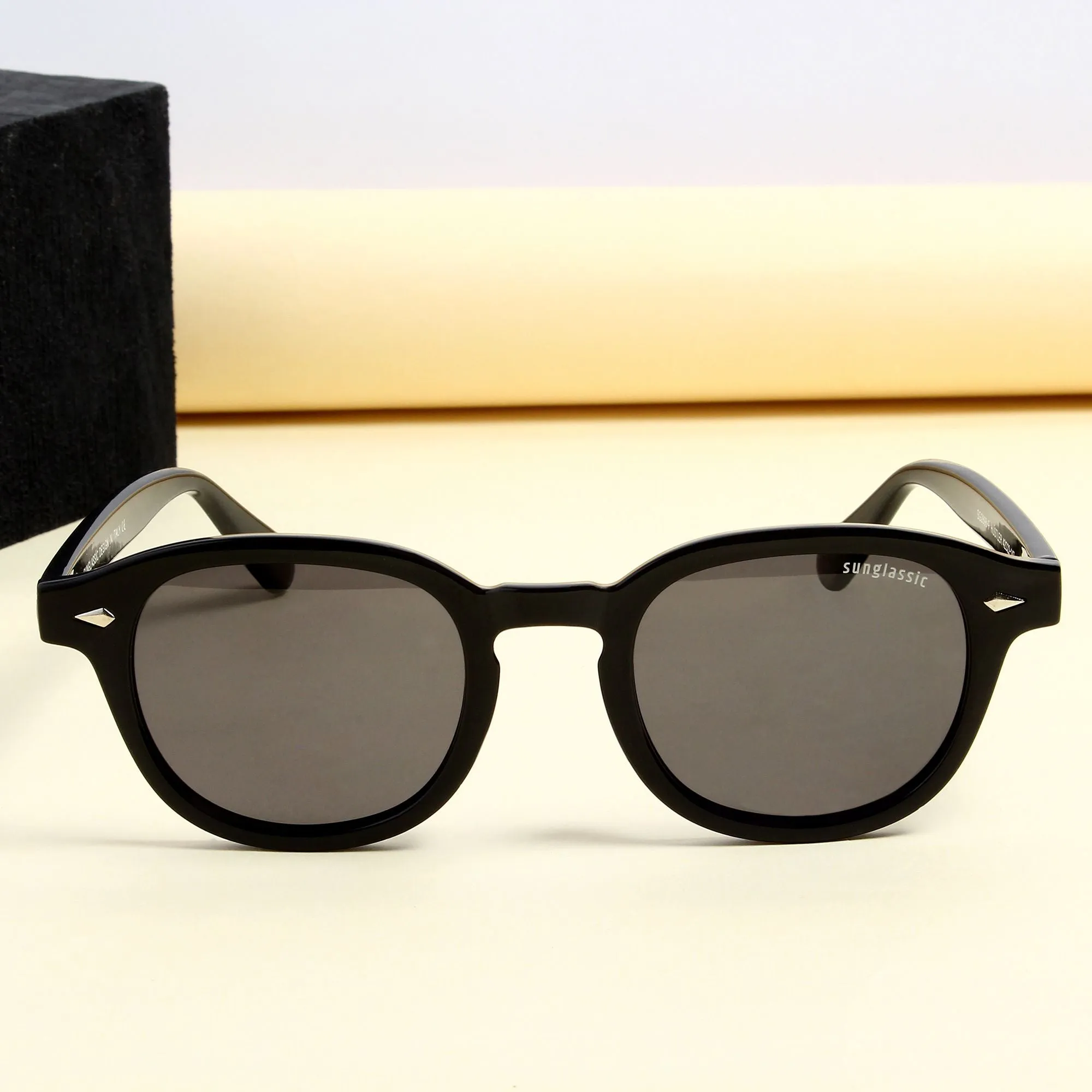 Hustler Black Polarized Round Sunglasses