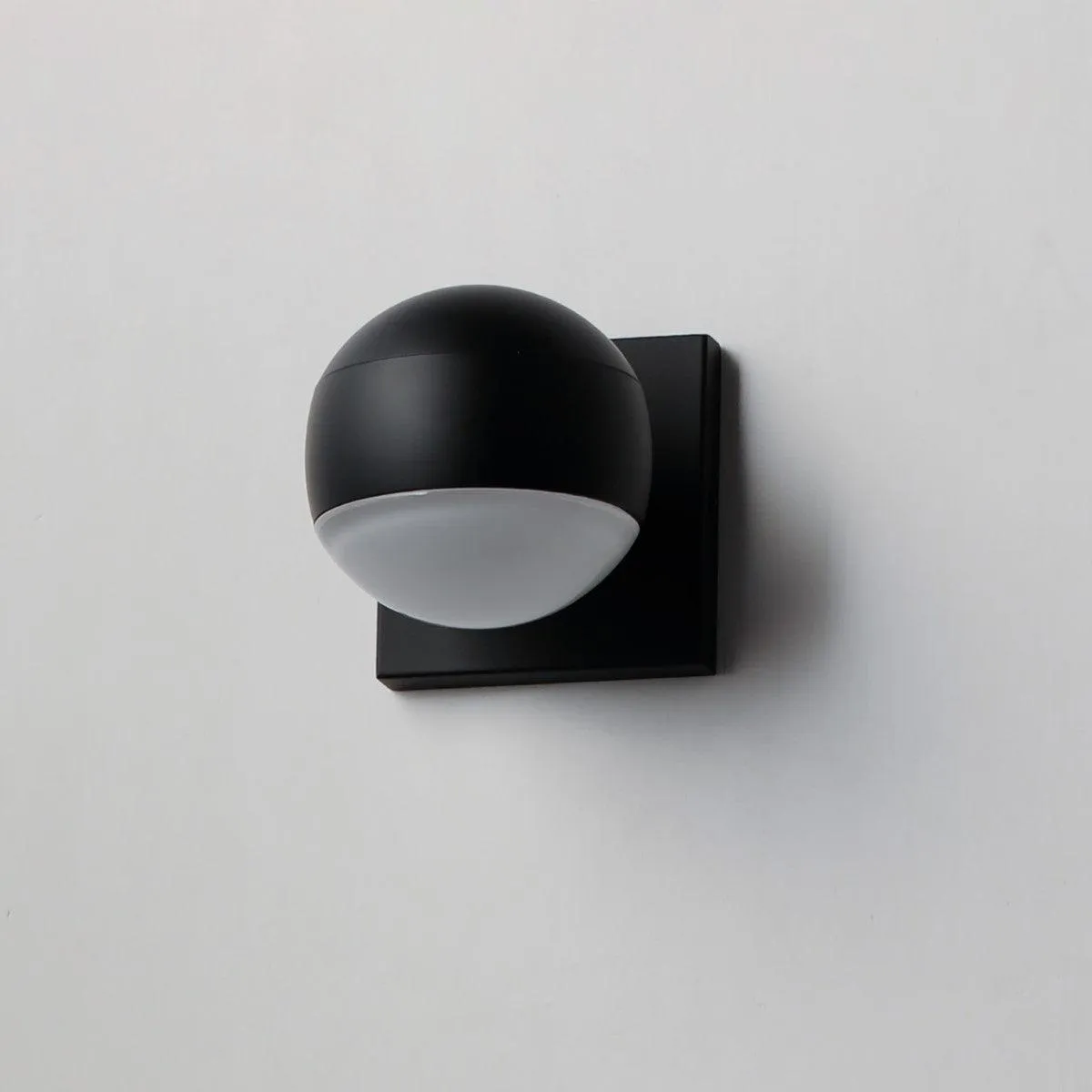 Modular 5 in. Sphere LED Outdoor Wall Sconce 3000K Black Finish