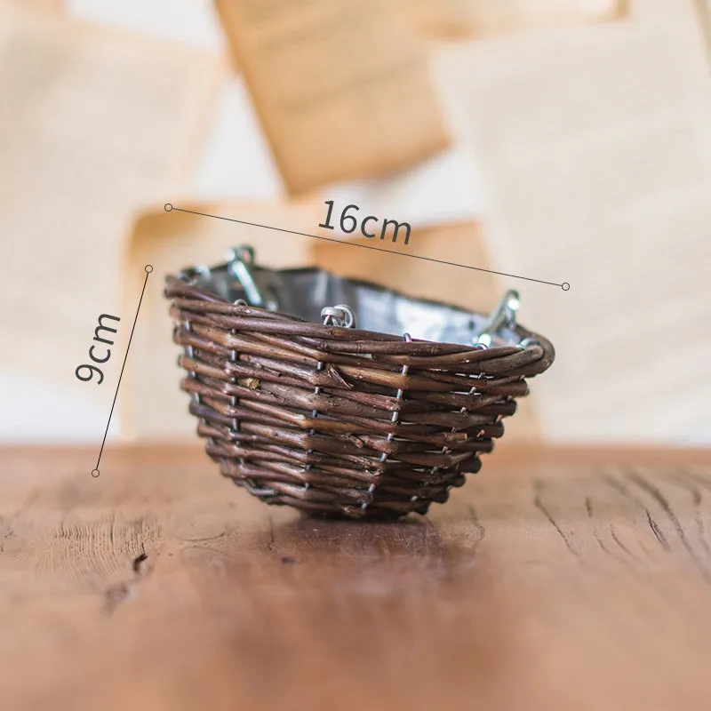 Natural wicker hanging basket flower pot