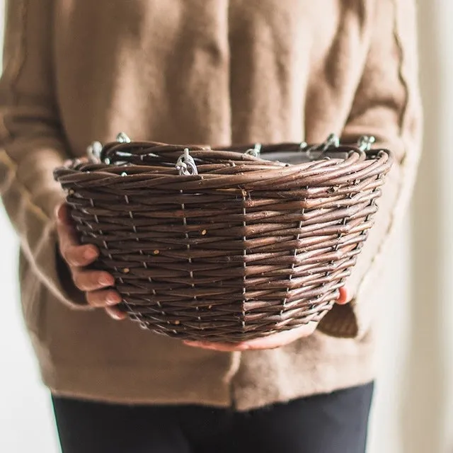 Natural wicker hanging basket flower pot