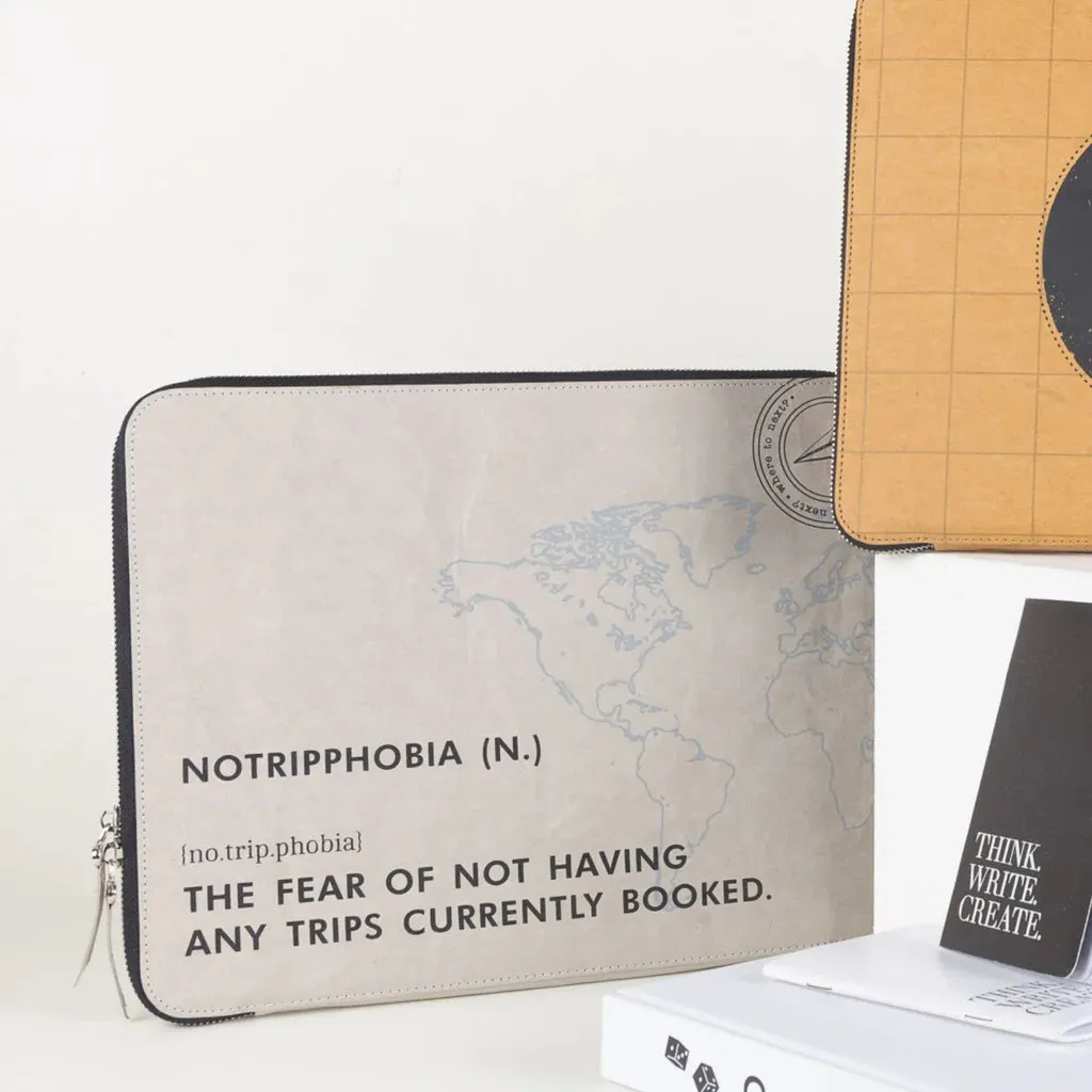 No Trip Phobia (Kraft) Paper Laptop Sleeve